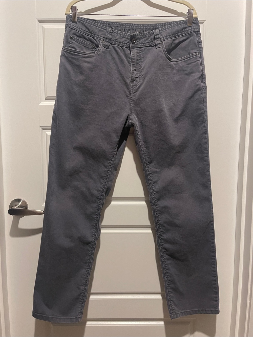 Prana Men's Straight Jeans in Charcoal Gray